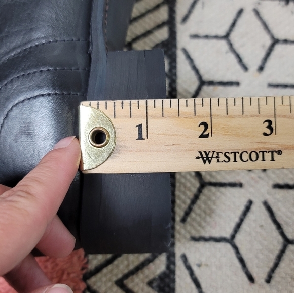 LAREDO HOXIE WESTERN BOOT IN BLACK, SIZE 11 - Picture 12 of 16